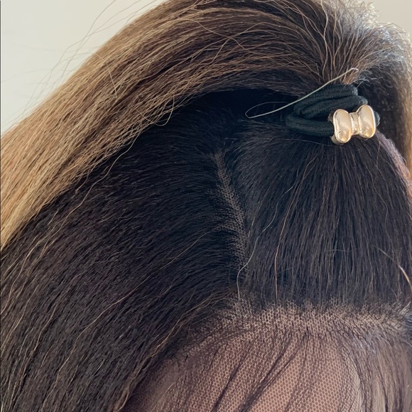 Very Pretty Ombre Golden Premium Fiber 4x4 Lace Front Wig - Picture 5 of 8